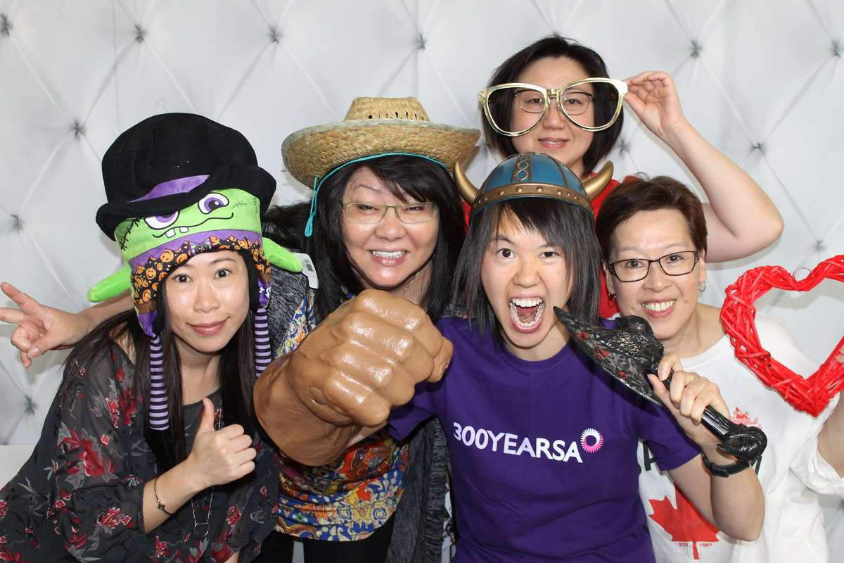 ThePhotoBooth_ca257.jpg