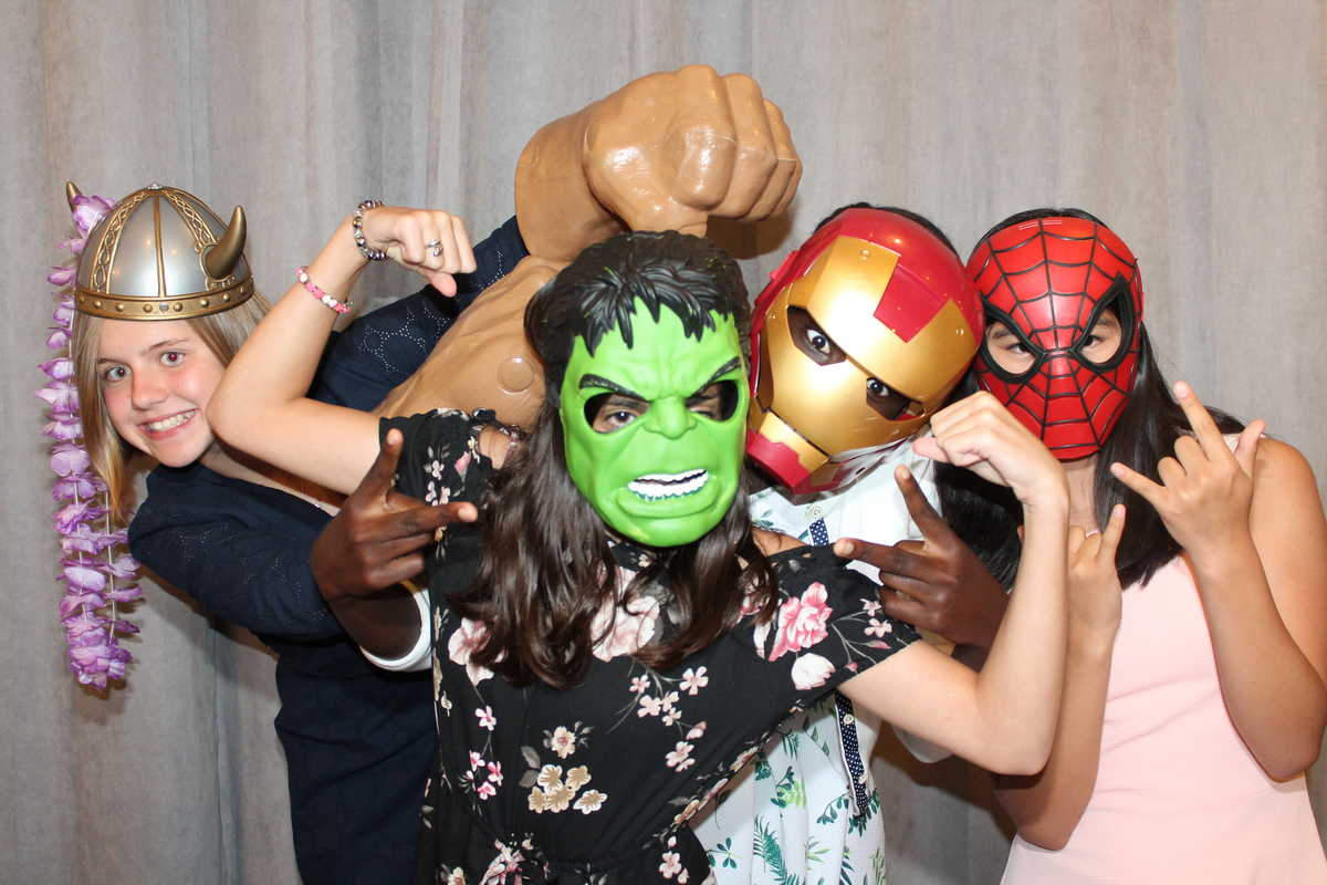 Wedding-Photo-Booth-771471.jpg